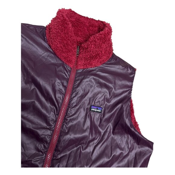 PATAGONIA Reversible 2-in-1 Faux Fur Designer Fleece Red Outdoor Vest Womens XL - Picture 5 of 8
